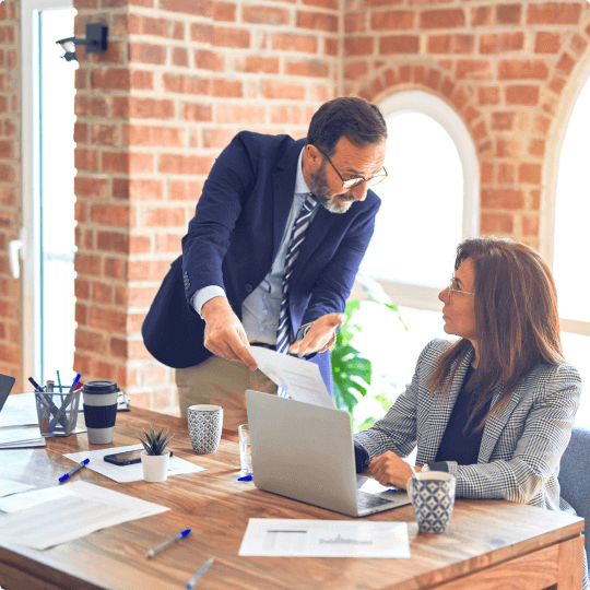 Flusso Montalux - Team di esperti di criptovalute